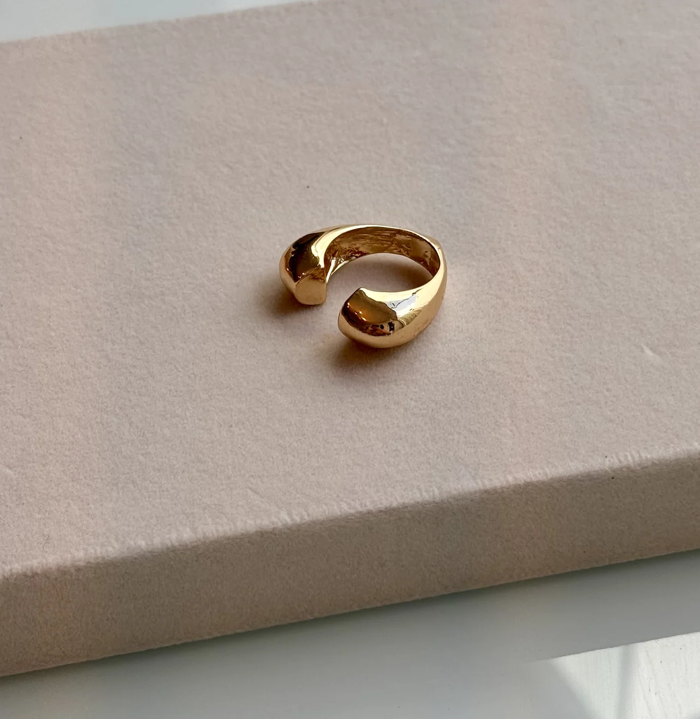 ANEL MINIMALISTA REGULAVEL — foto 1