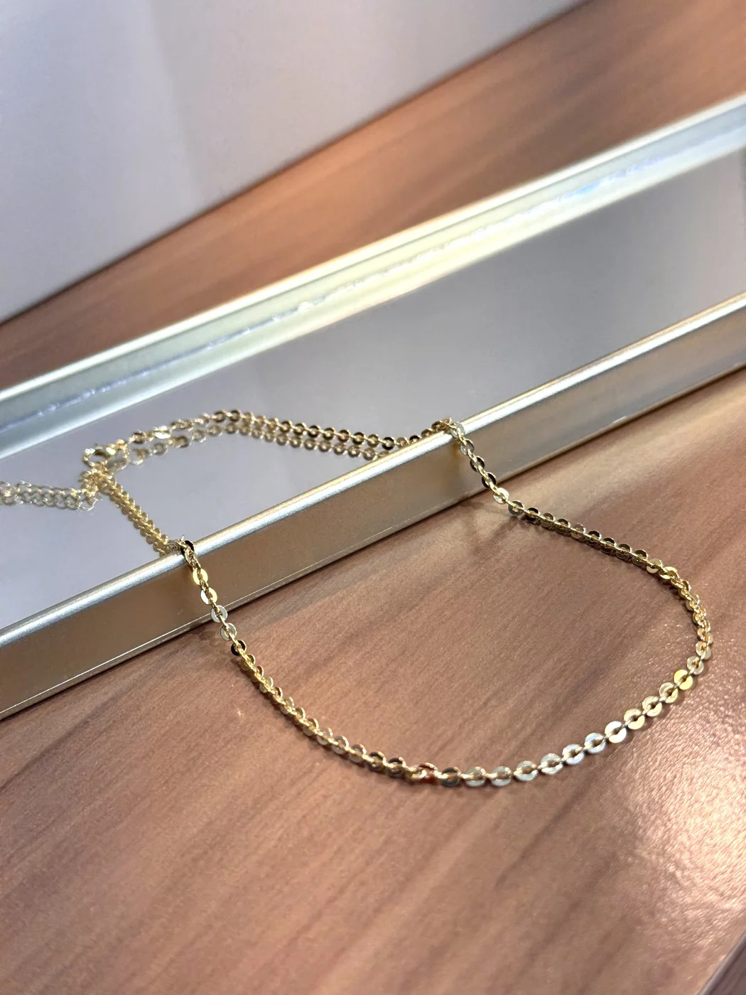 CHOKER BOLINHAS DETALHADAS — foto 1